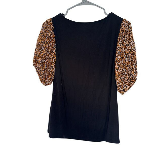 EUC‎ Tahari Animal Print Puff Sleeve Short Sleeve Shirt Size XS - Picture 2 of 5
